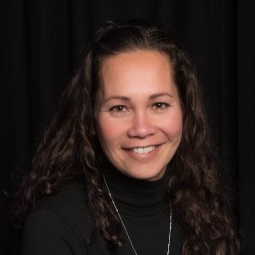 Foto van docent Sarah Singadji